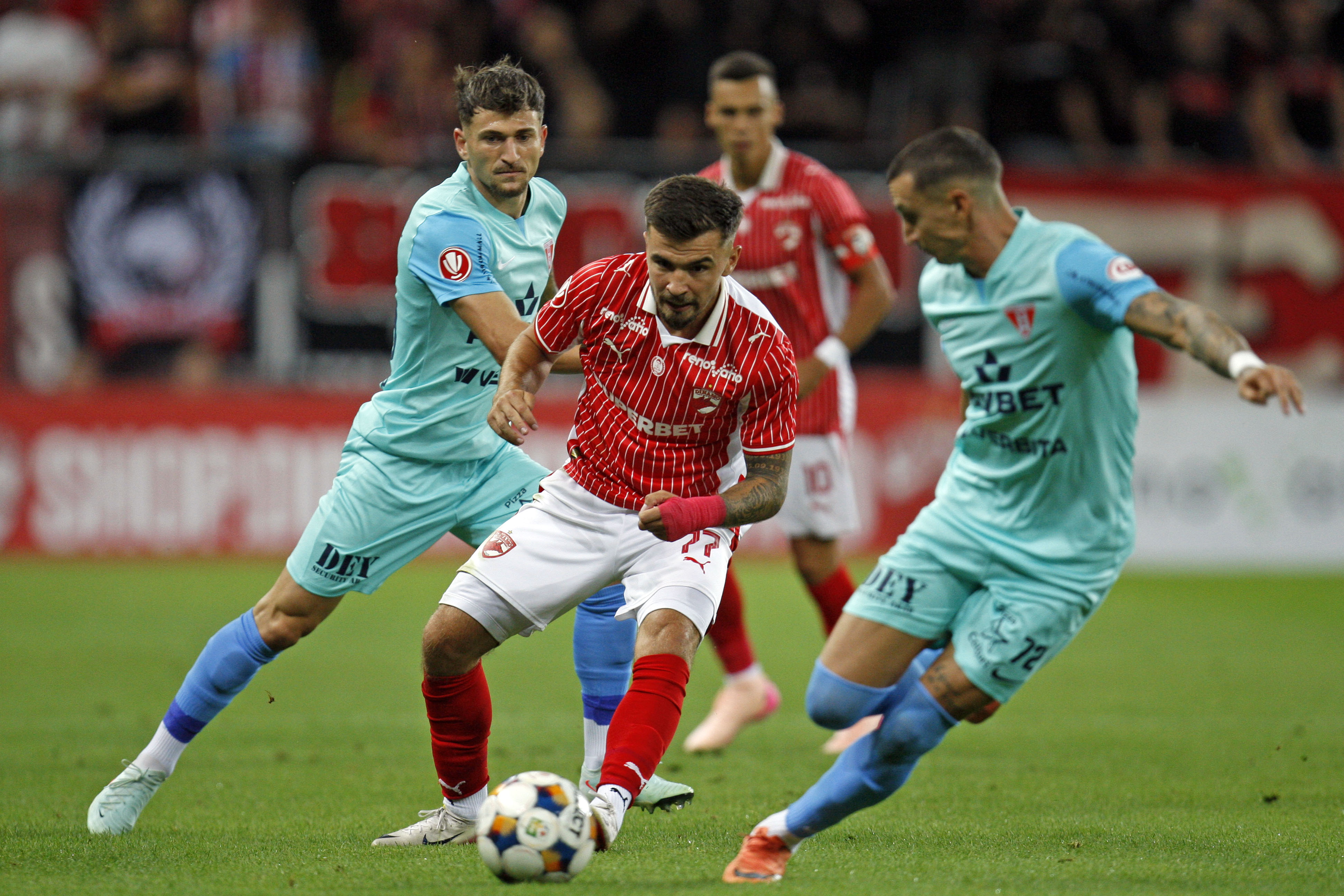 dinamo bucurești vs uta arad